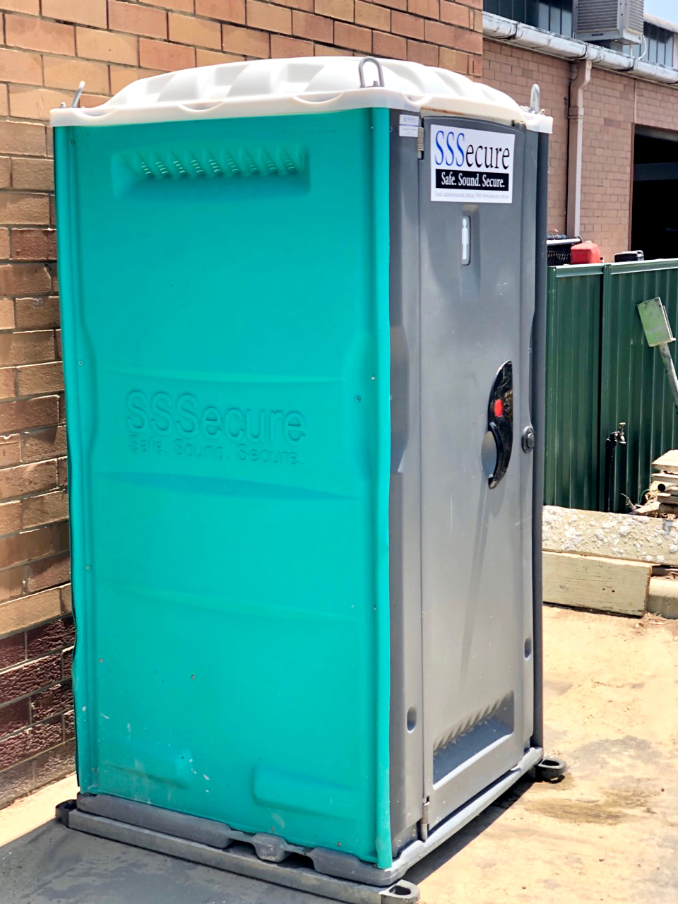 Chemical Toilets SSSecure Scaffolding
